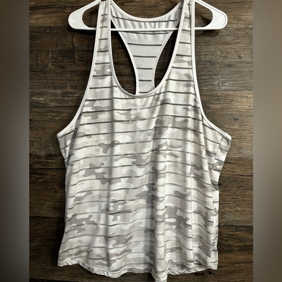 ZYIA White and Gray Camo Tank Top - Picture 1 of 6